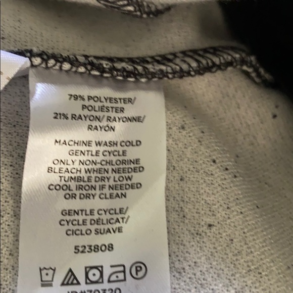 Loft textured flippy skirt - Picture 4 of 4